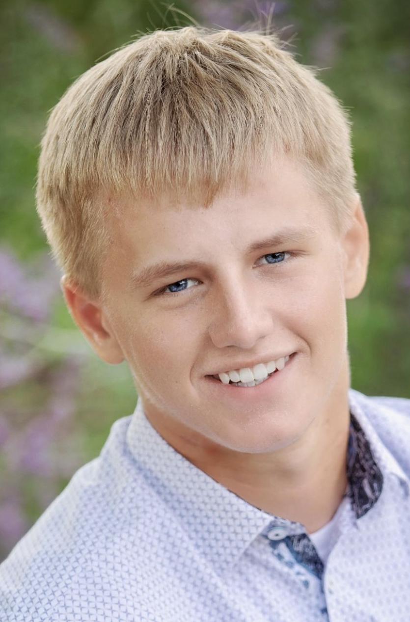 Northwood-Kensett - male athlete & technical - Kael Julseth